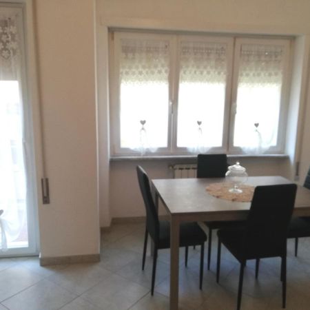 Amareroma - Ostia Lido Apartment Bagian luar foto